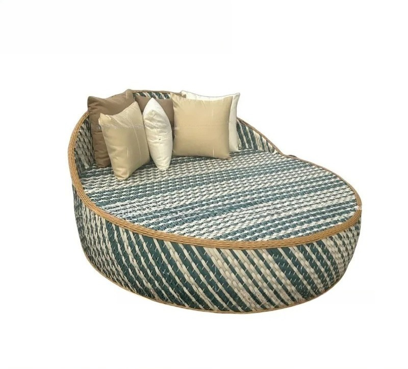 Outdoor Furniture Rattan - カスタムメイドの屋外ソファ、籐編みのクリエイティブチェア、屋外庭園、五つ星ホテルの中庭レジャーベッド、小型家具